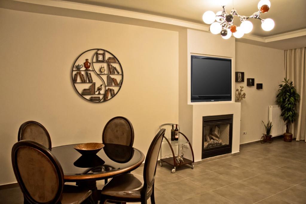 Sea View Beachfront Villa Peri Goúvai Ngoại thất bức ảnh